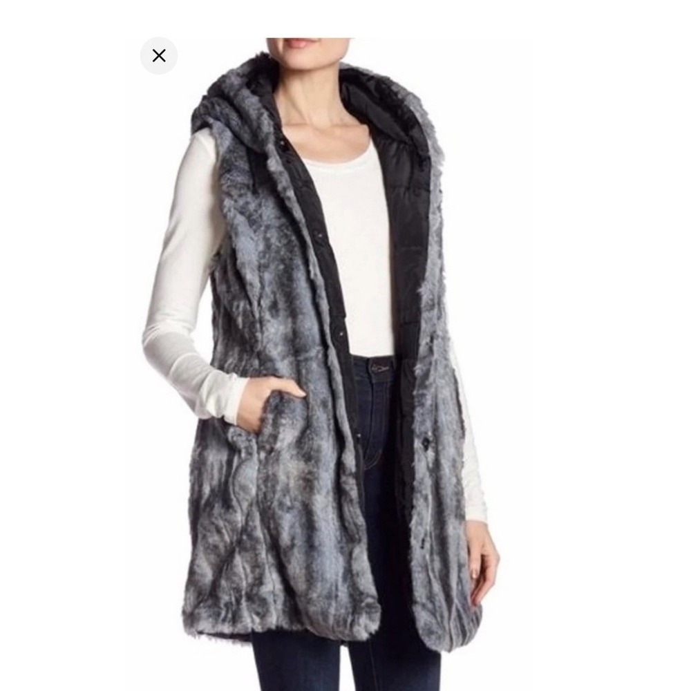 Via Spiga Reversible Faux Fur Puffer Vest w/Pockets Small Gray Hooded Long